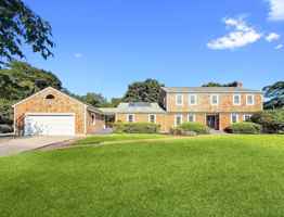 featured image of 5 Buttercup Ln