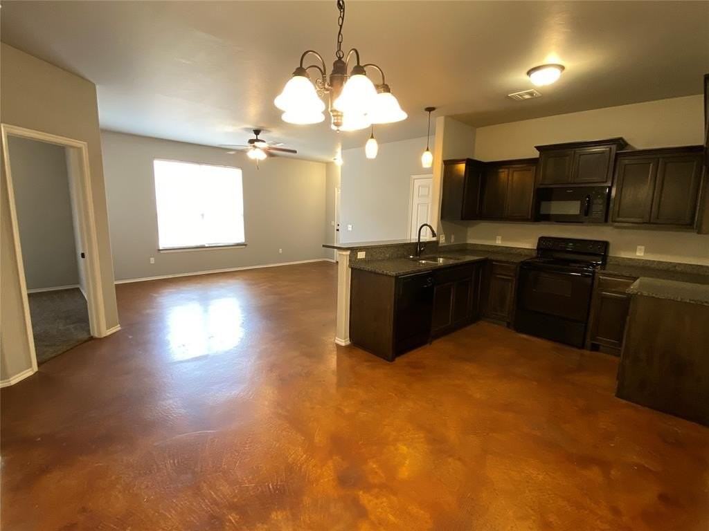 1846 Cypress Ln - Photo 4 of 11