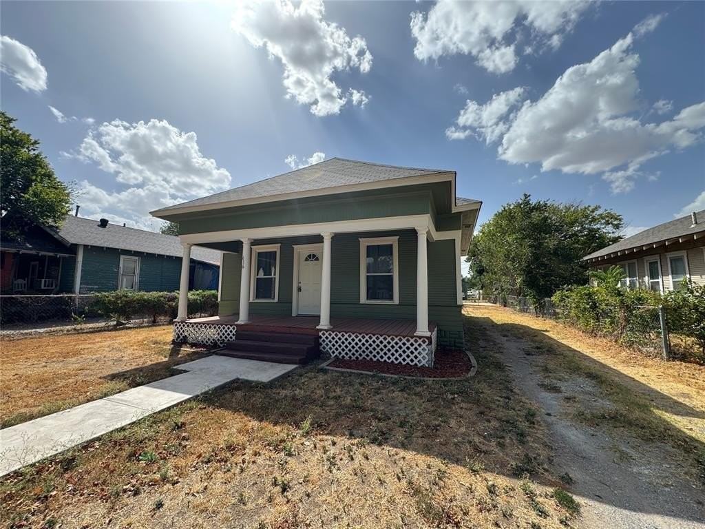616 S Ellison Ave - Photo 2 of 22