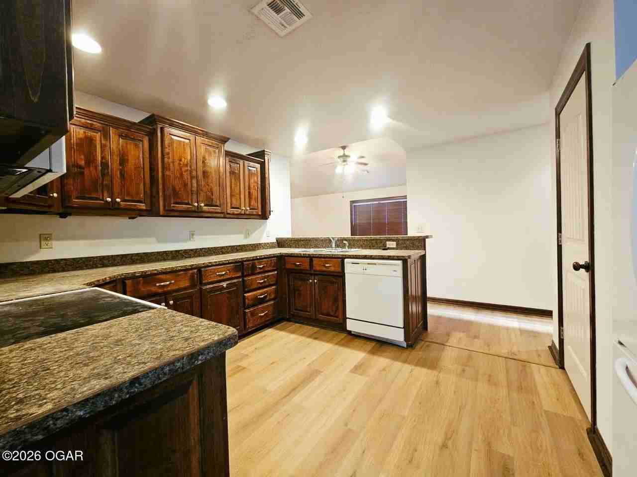 2729 Iron Gates Rd - Photo 7 of 16