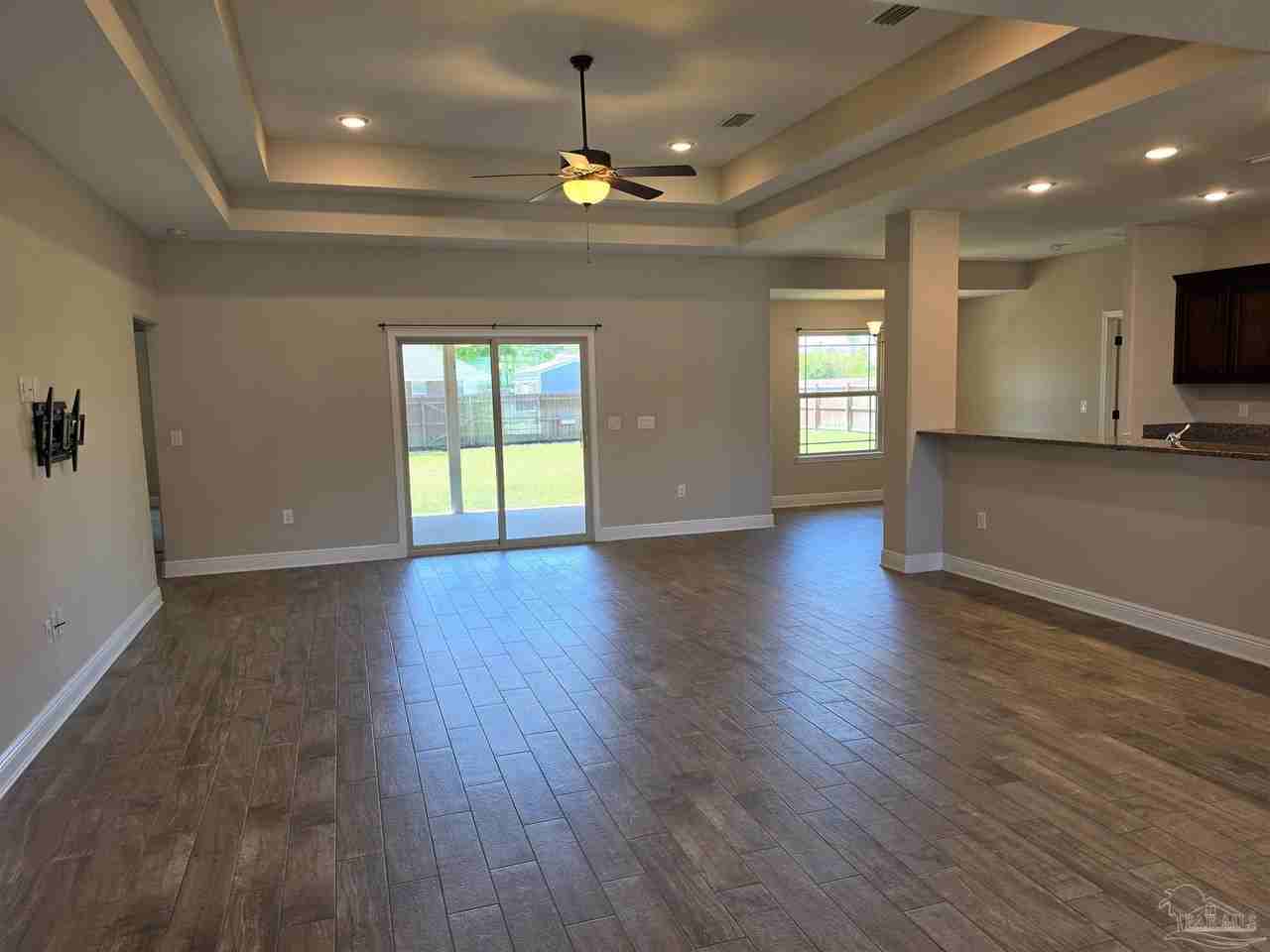 8839 Longmont Way - Photo 6 of 36