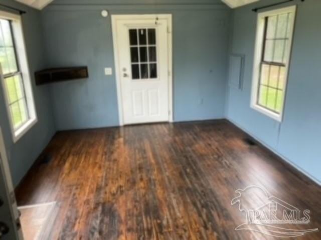 4991 Guernsey Rd - Photo 2 of 6