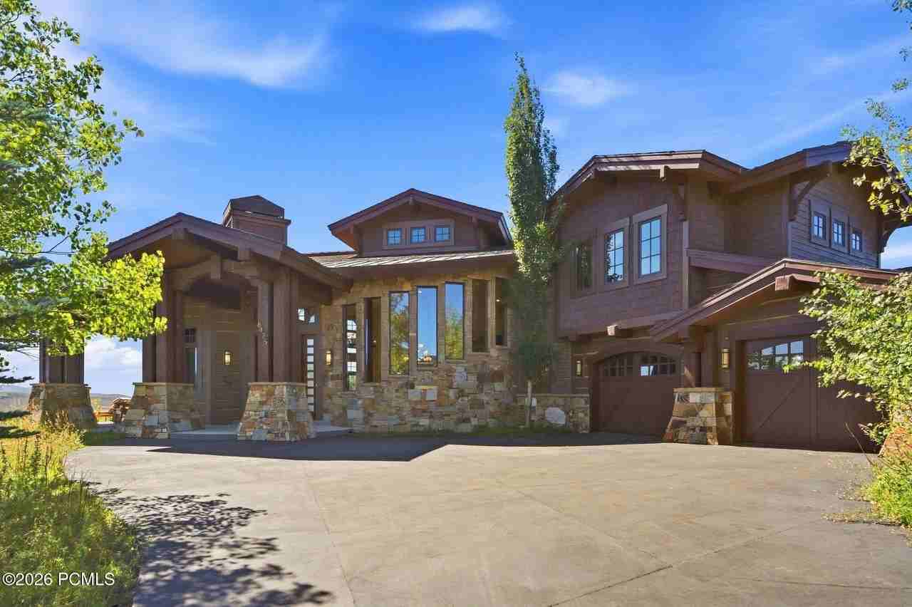 8425 Sunrise Loop - Photo 6 of 50