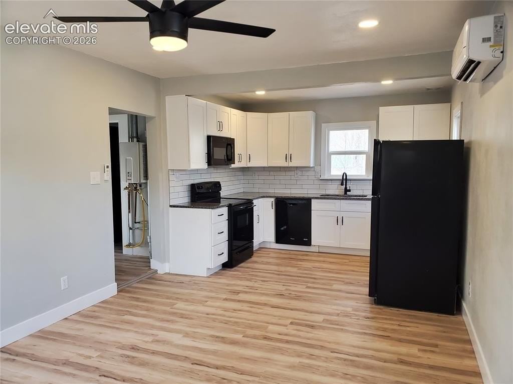 749 E Cimarron St - Photo 3 of 17