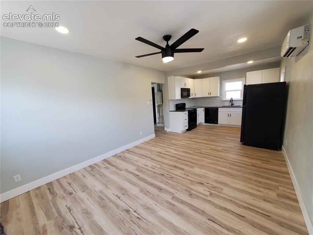 749 E Cimarron St - Photo 4 of 17