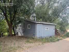featured image of 215 S 28th St