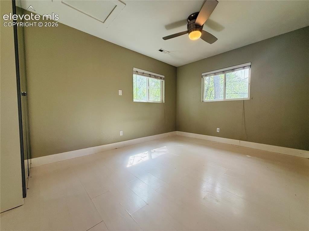 215 S 28th St - Photo 7 of 14