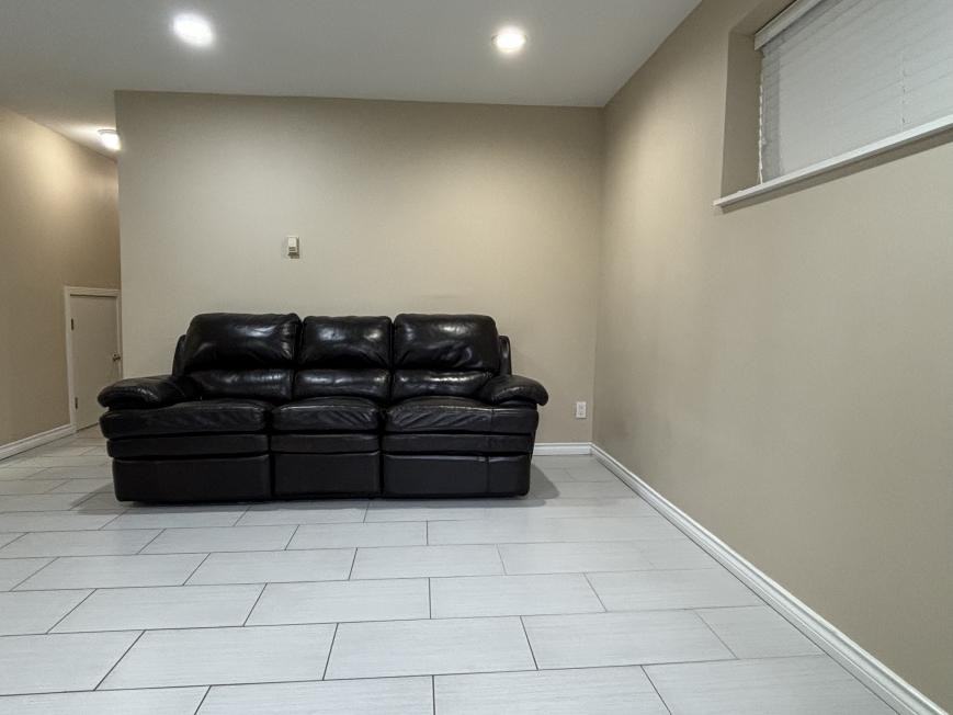 6538 Nolan St - Photo 2 of 10