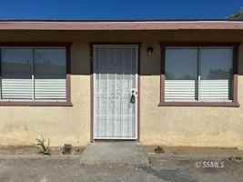 featured image of 512 W Atkins Ave Apt A #Apt A