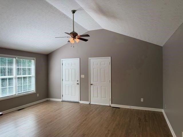 3096B Raintree Dr - Photo 4 of 8