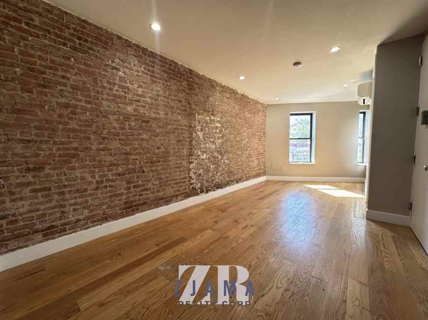 1327 Flatbush Ave - Photo 3 of 10