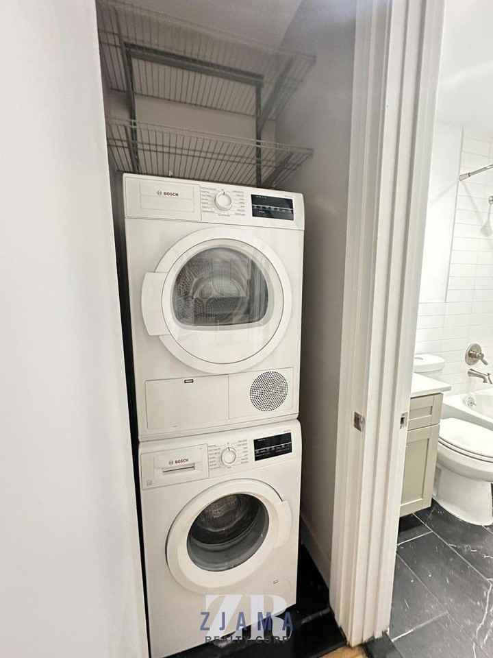 1327 Flatbush Ave - Photo 7 of 10