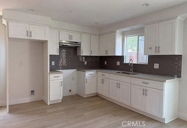 645 W 97th St - Photo 3 of 8