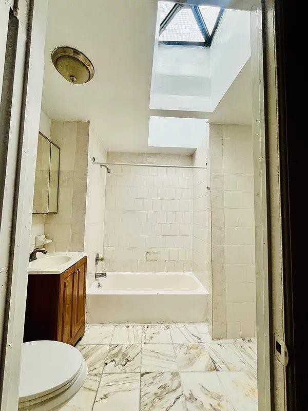 422 E 118th St - Photo 7 of 7