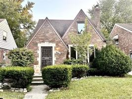featured image of 11157 Stockwell St