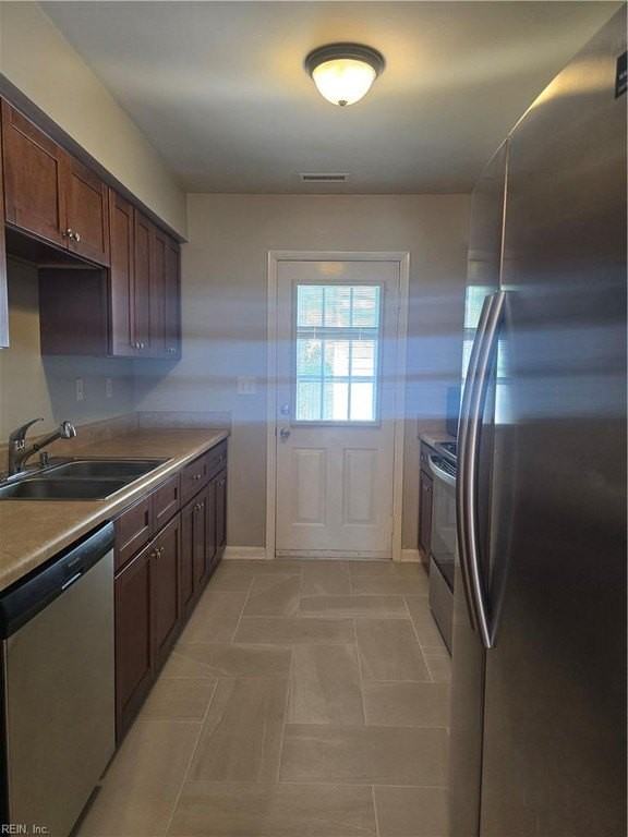 3924 Roebling Ln - Photo 7 of 21