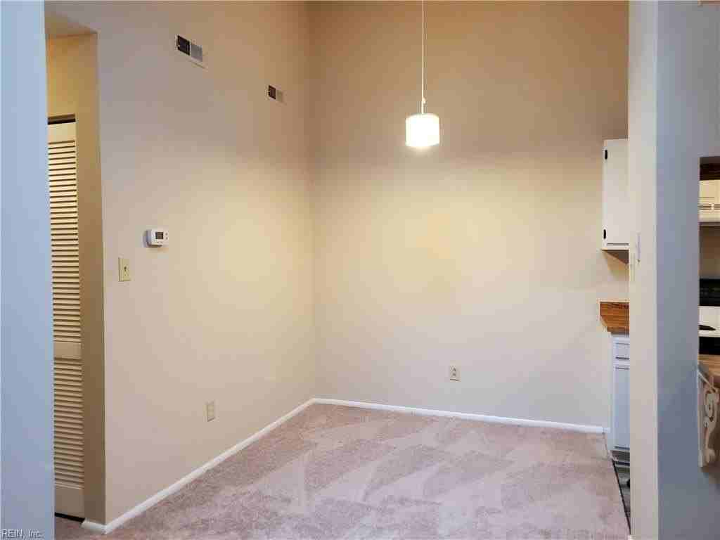 327 Thalia Station Ct - Photo 7 of 15