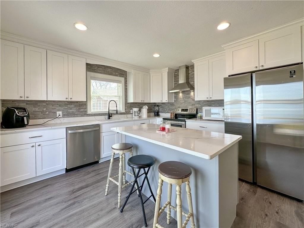 55 Greenbrier Rd - Photo 5 of 37
