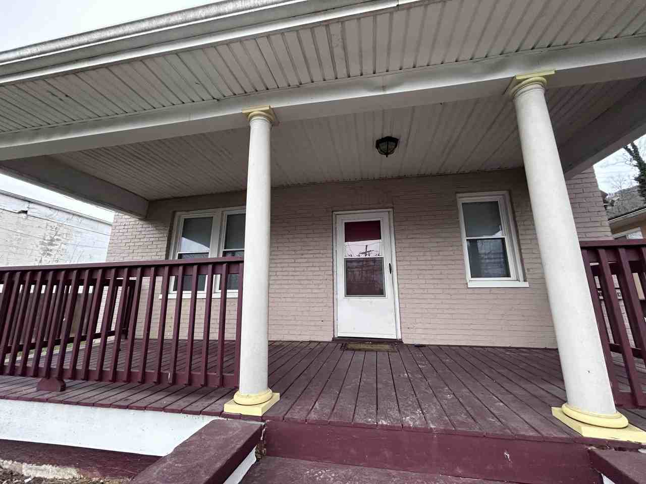 1214 Hamilton Ter Se #A - Photo 2 of 18