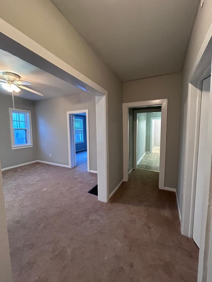 1214 Hamilton Ter Se #A - Photo 5 of 18