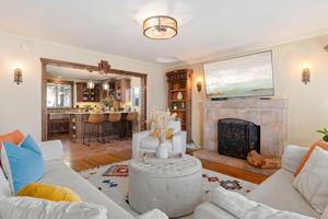featured image of 15 Skyline Cir