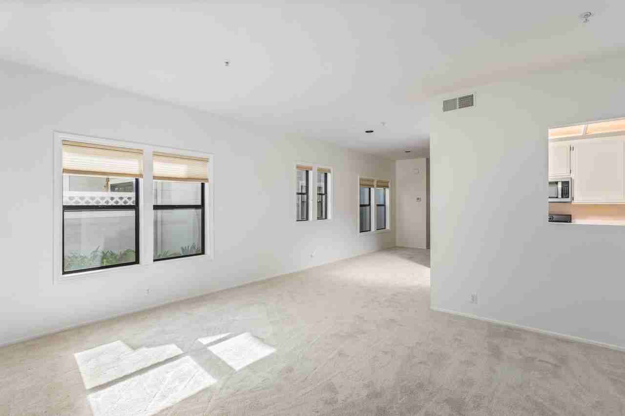 4519 Carpinteria Ave #E - Photo 6 of 29