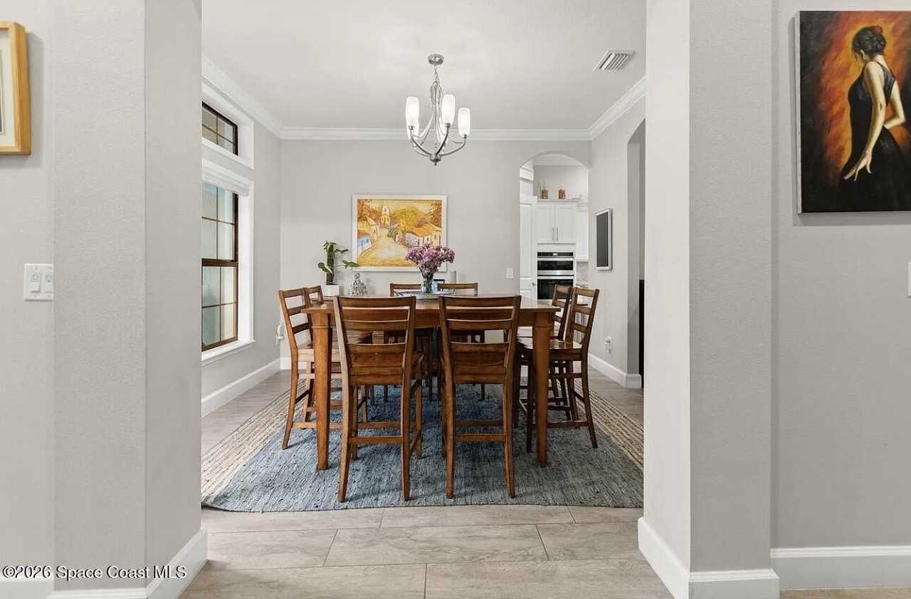 7699 Kerrington Dr - Photo 3 of 30