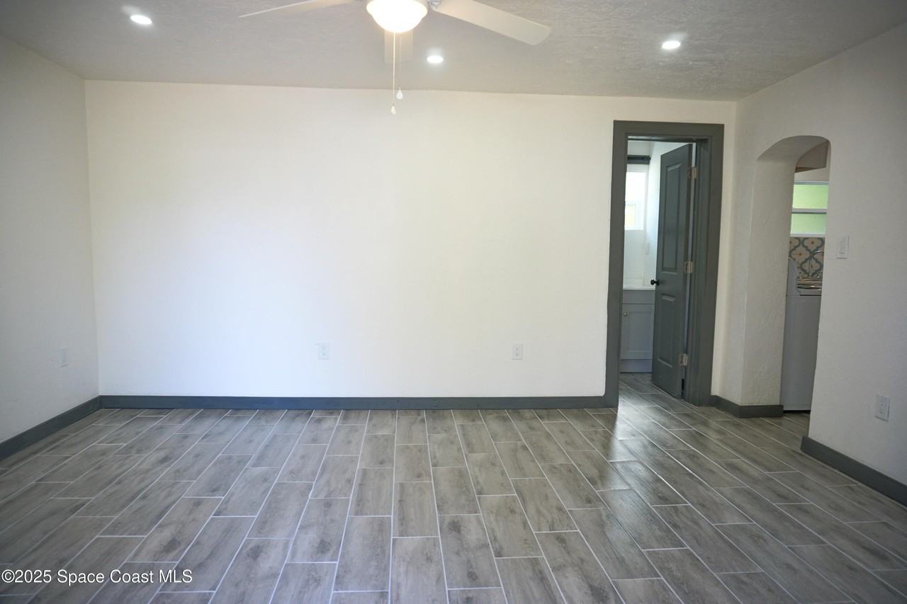 2836 Shwonda Ave Ne - Photo 5 of 25
