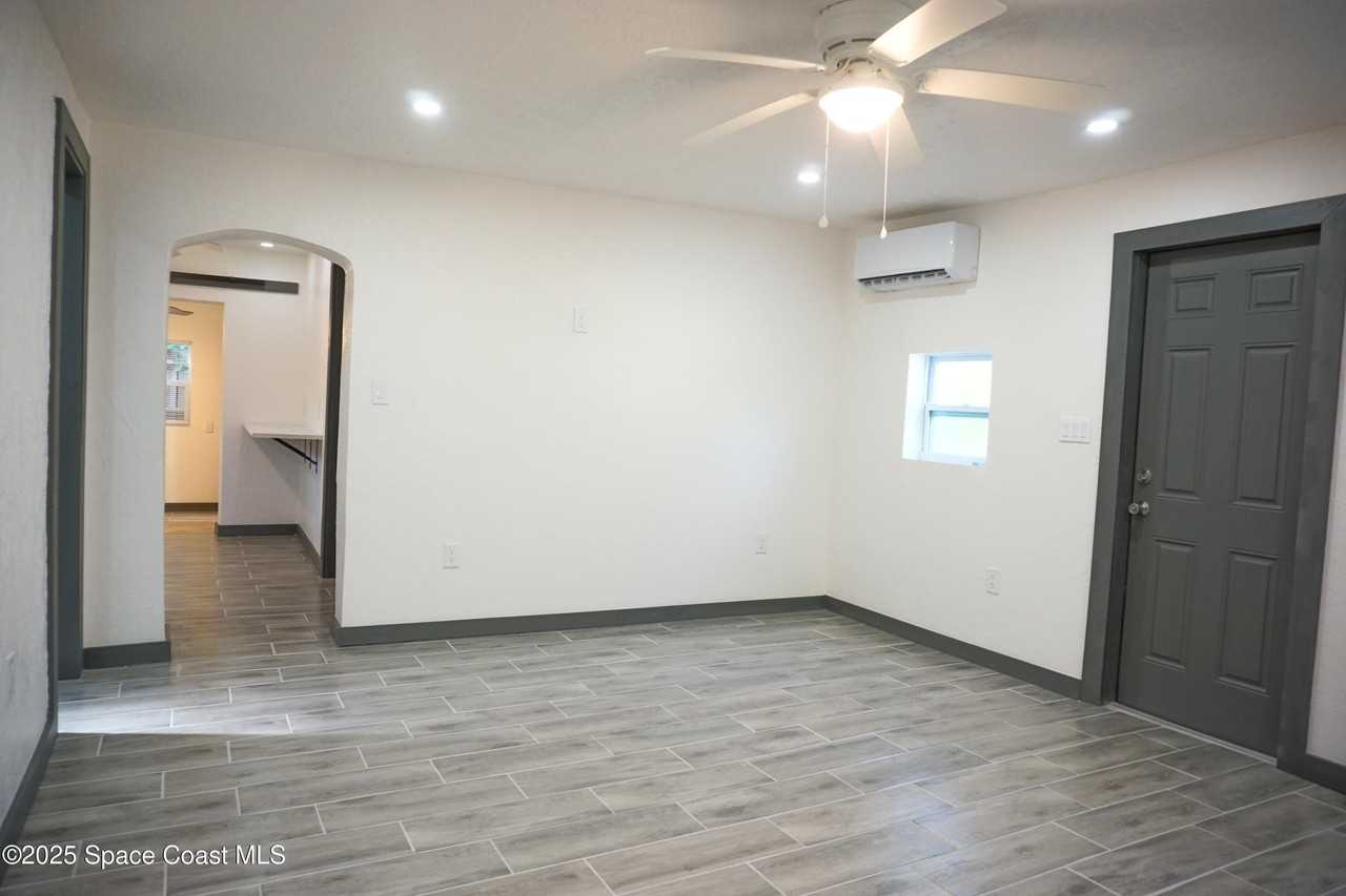 2836 Shwonda Ave Ne - Photo 7 of 25