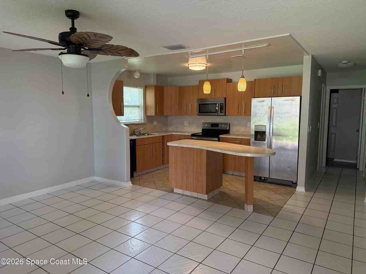 2009 Renee Pl #B - Photo 4 of 11
