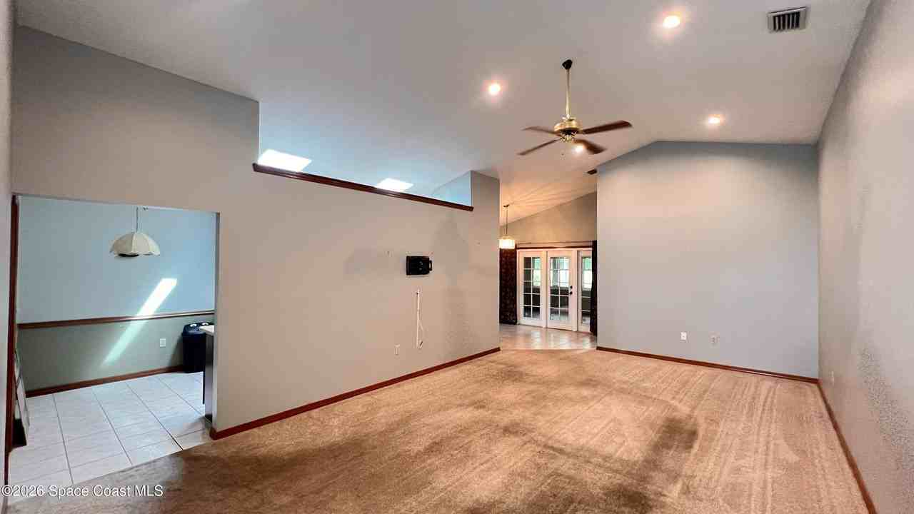 1014 S Fork Cir - Photo 3 of 25