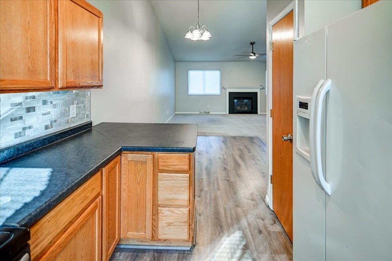 5146 Great Gray Dr - Photo 6 of 42