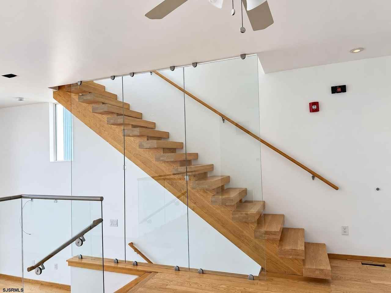635 Carson Ave #635 - Photo 4 of 23