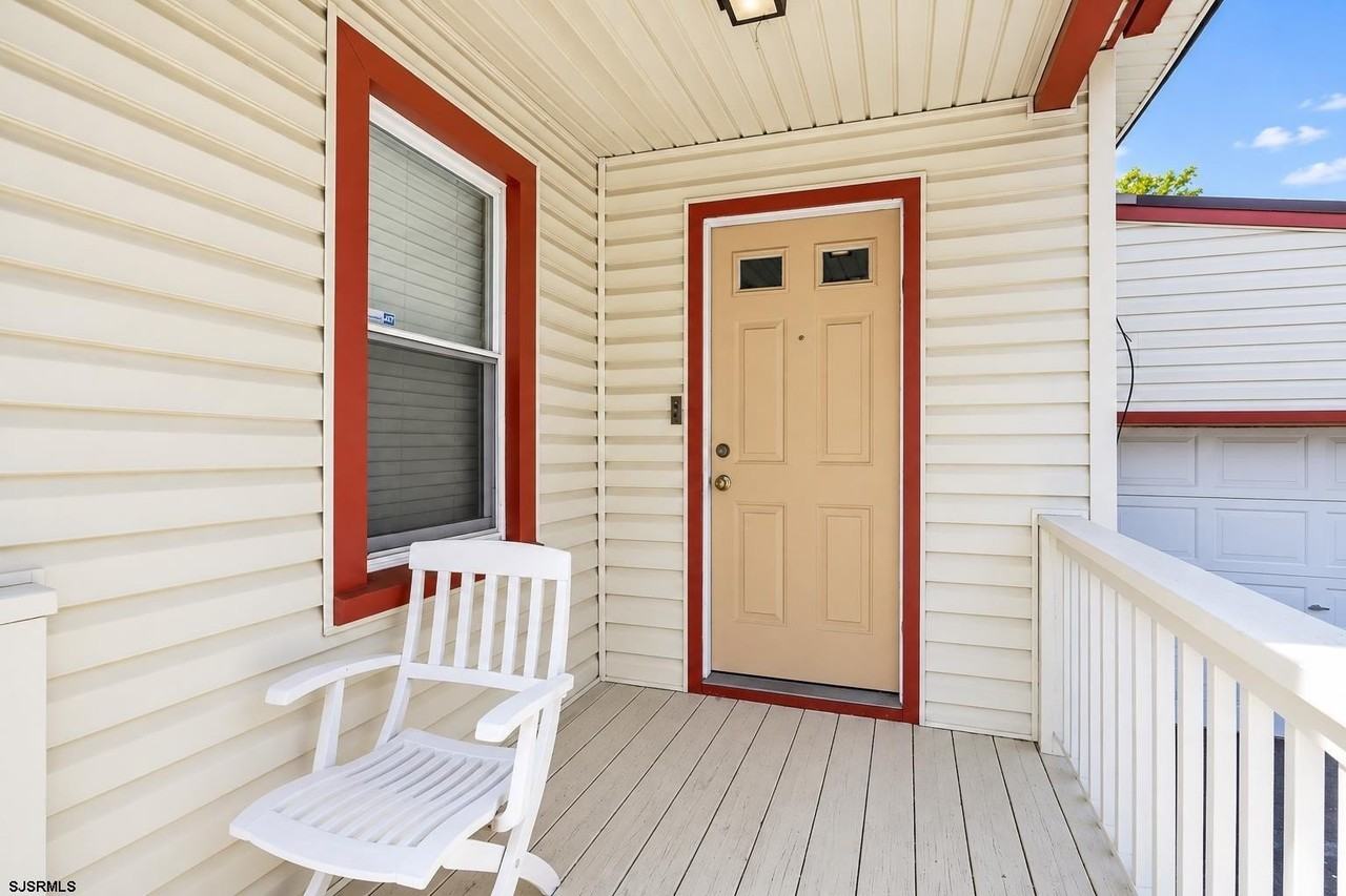 2329 Zion Rd - Photo 2 of 15