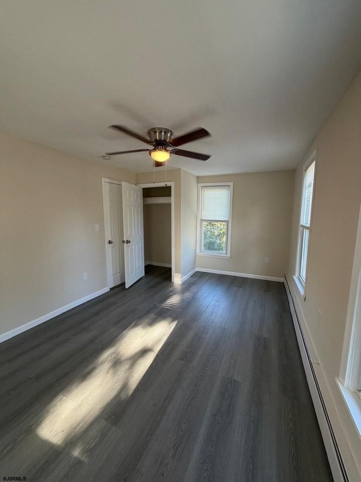 2329 Zion Rd - Photo 3 of 15