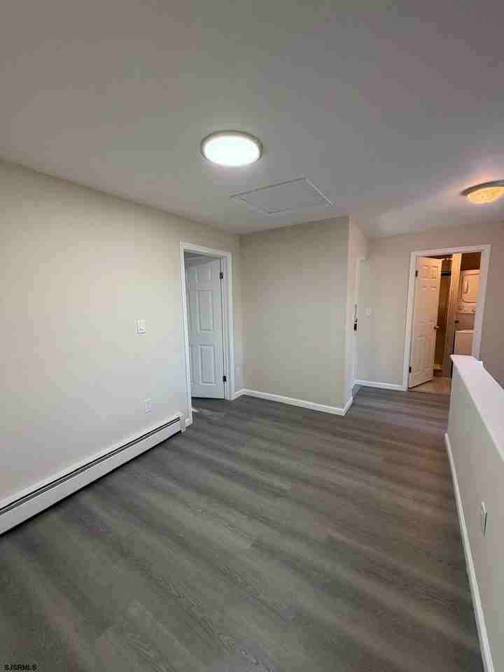 2329 Zion Rd - Photo 7 of 15