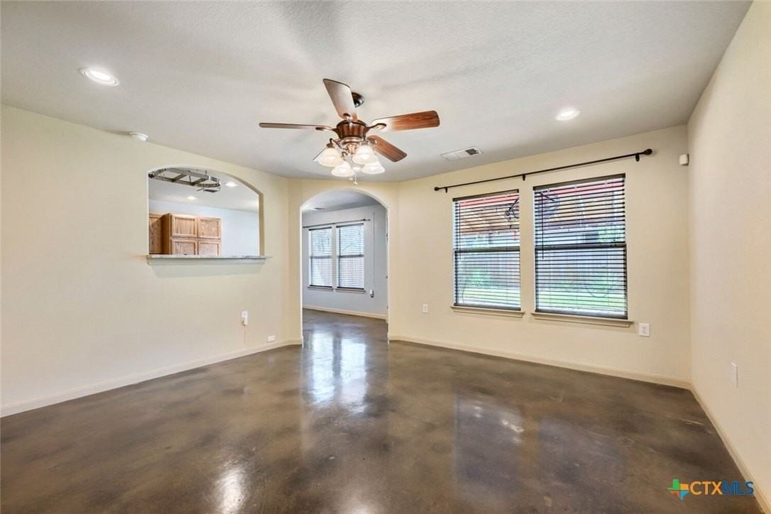 7425 Thannas Way - Photo 5 of 28