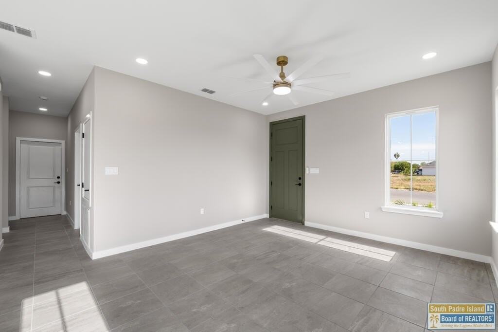 3141 Juan Castillo Ave. - Photo 4 of 27