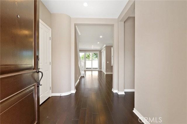 73 Nassau - Photo 3 of 8