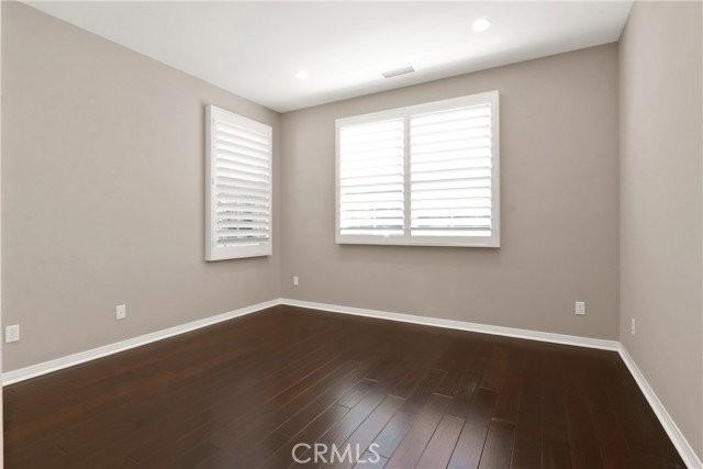73 Nassau - Photo 4 of 8