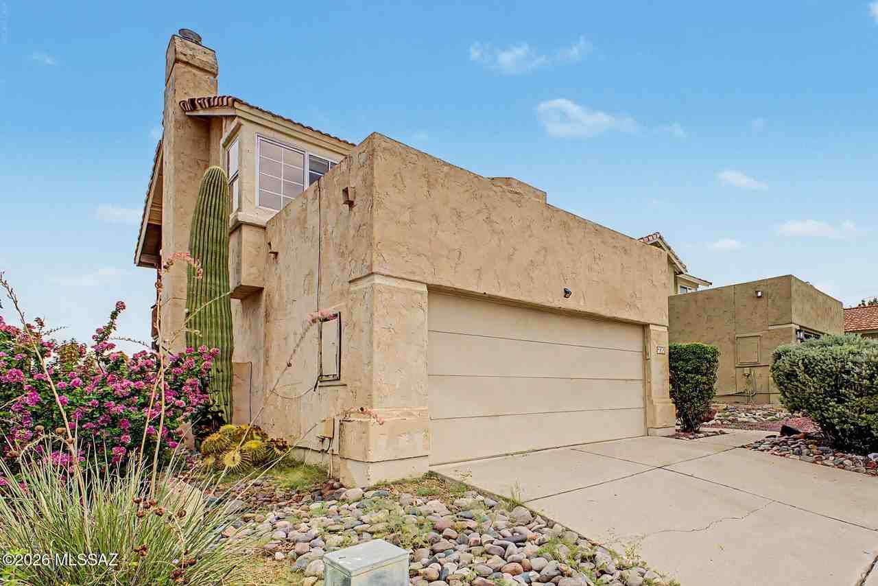 11525 N Eagle Peak Dr - Photo 4 of 36