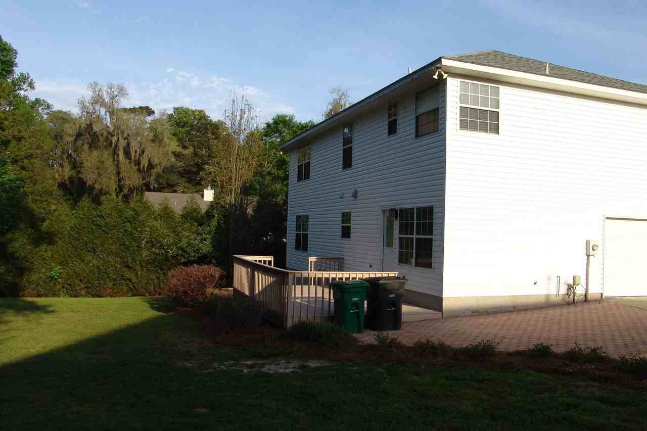1208 Pheasant Run Dr - Photo 2 of 13