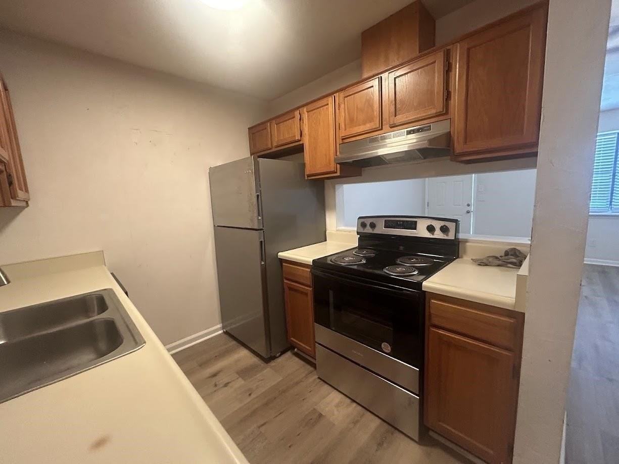 3140 Mission Rd #C - Photo 7 of 14