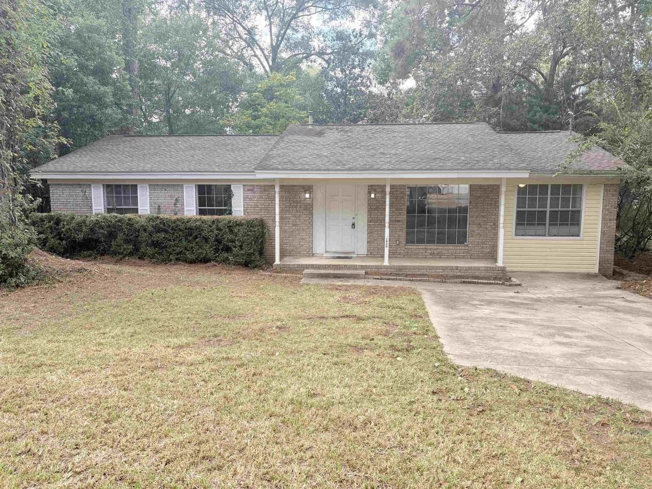 1840 Devra Dr - Photo 2 of 23