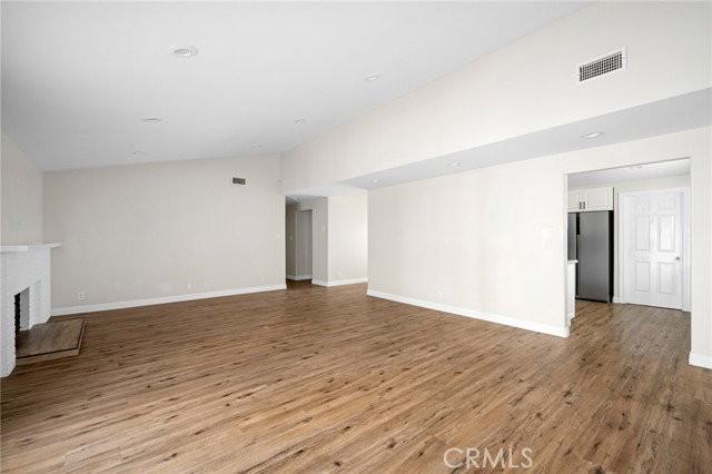 11243 Paso Robles Ave - Photo 6 of 8