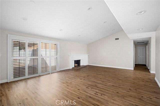 11243 Paso Robles Ave - Photo 7 of 8