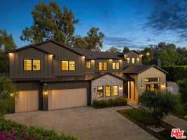 featured image of 5124 Calvin Ave