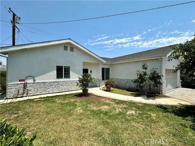 610 N Hidalgo Ave - Photo 2 of 8