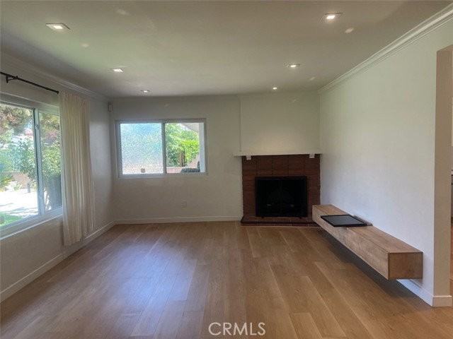8706 Ardendale Ave - Photo 2 of 7