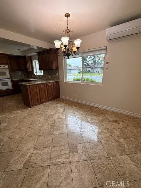 150 Greenfield Pl - Photo 5 of 7
